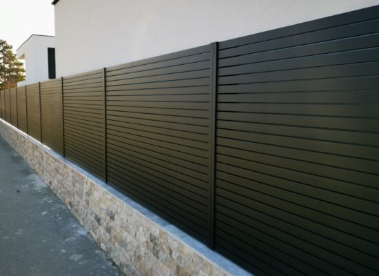 Sichtschutzzaun, Aluminium